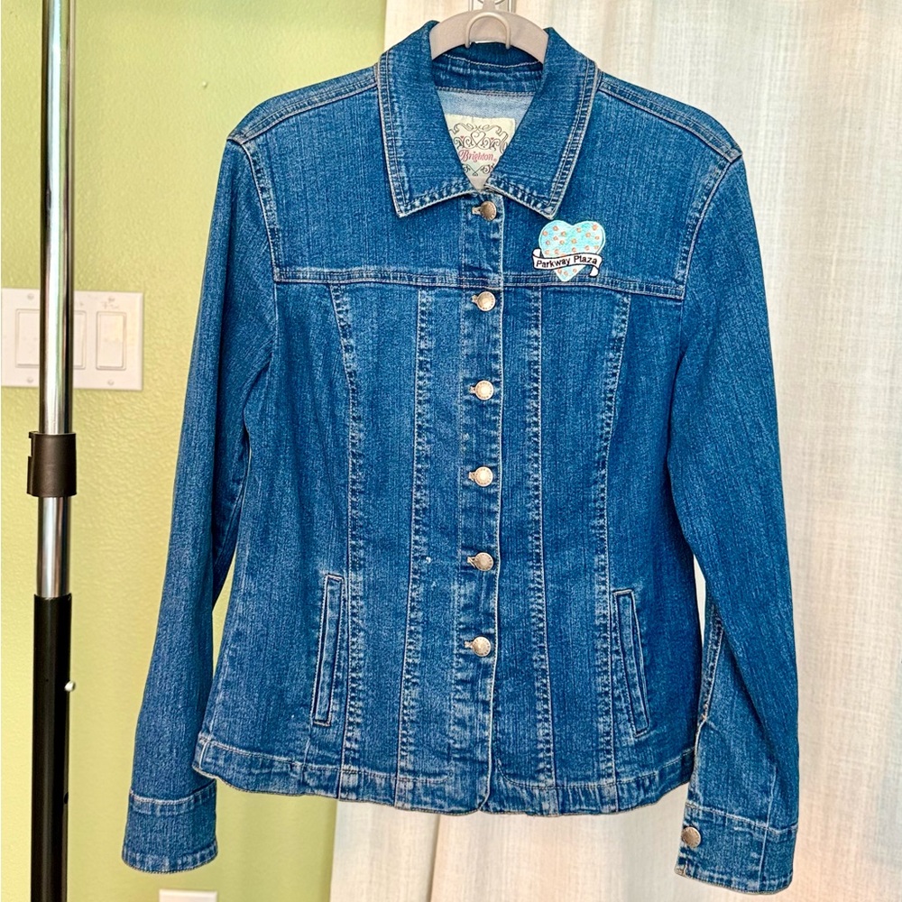 🌸Brighton pre-owned Blue Jean Jacket with Heart Detail. Size L.
